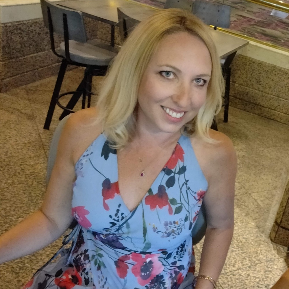Meet your Posher, Kimberly